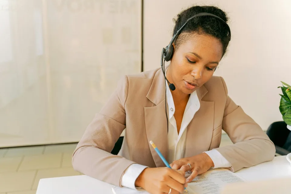 Vyemma executive support professional working with a client